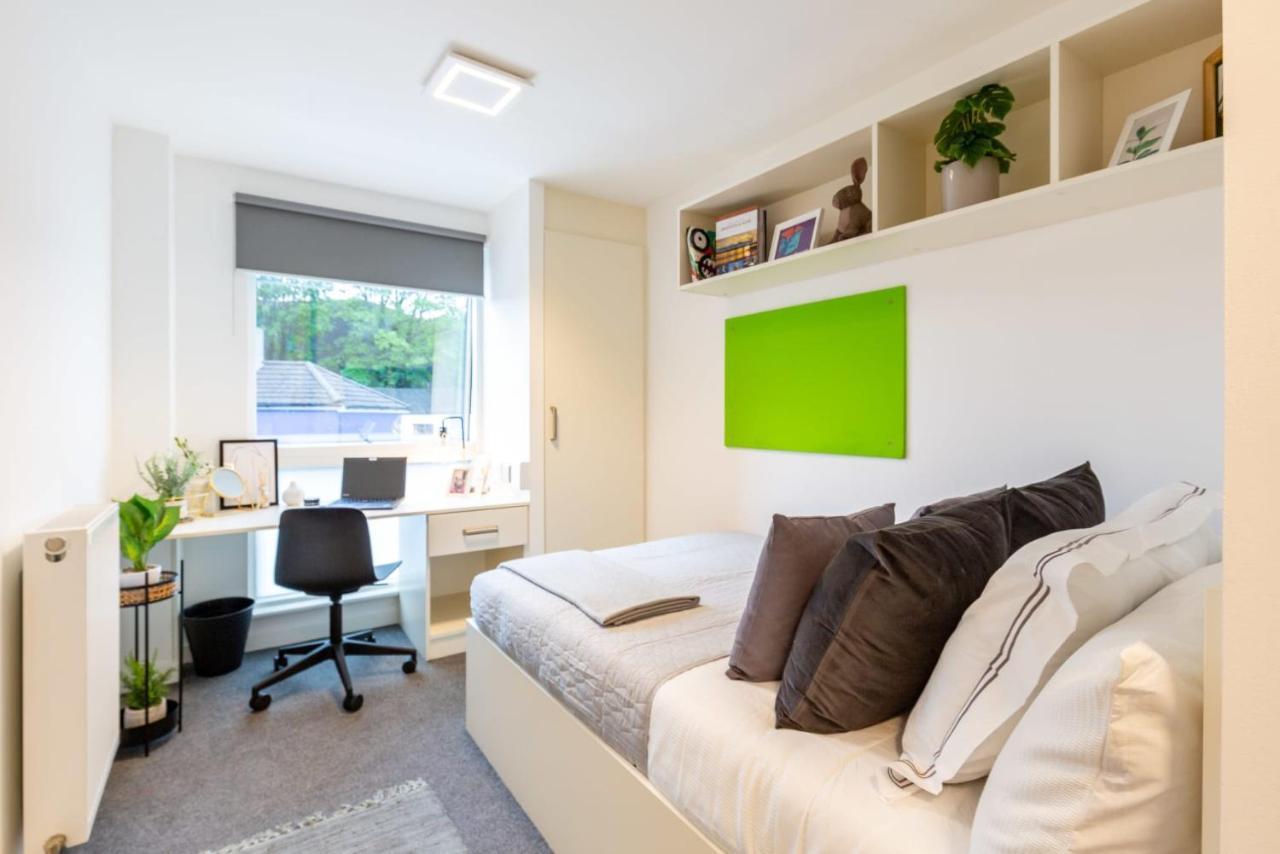 Ensuite Bedrooms With Shared Kitchen At Hollingbury House In Hove Exteriér fotografie