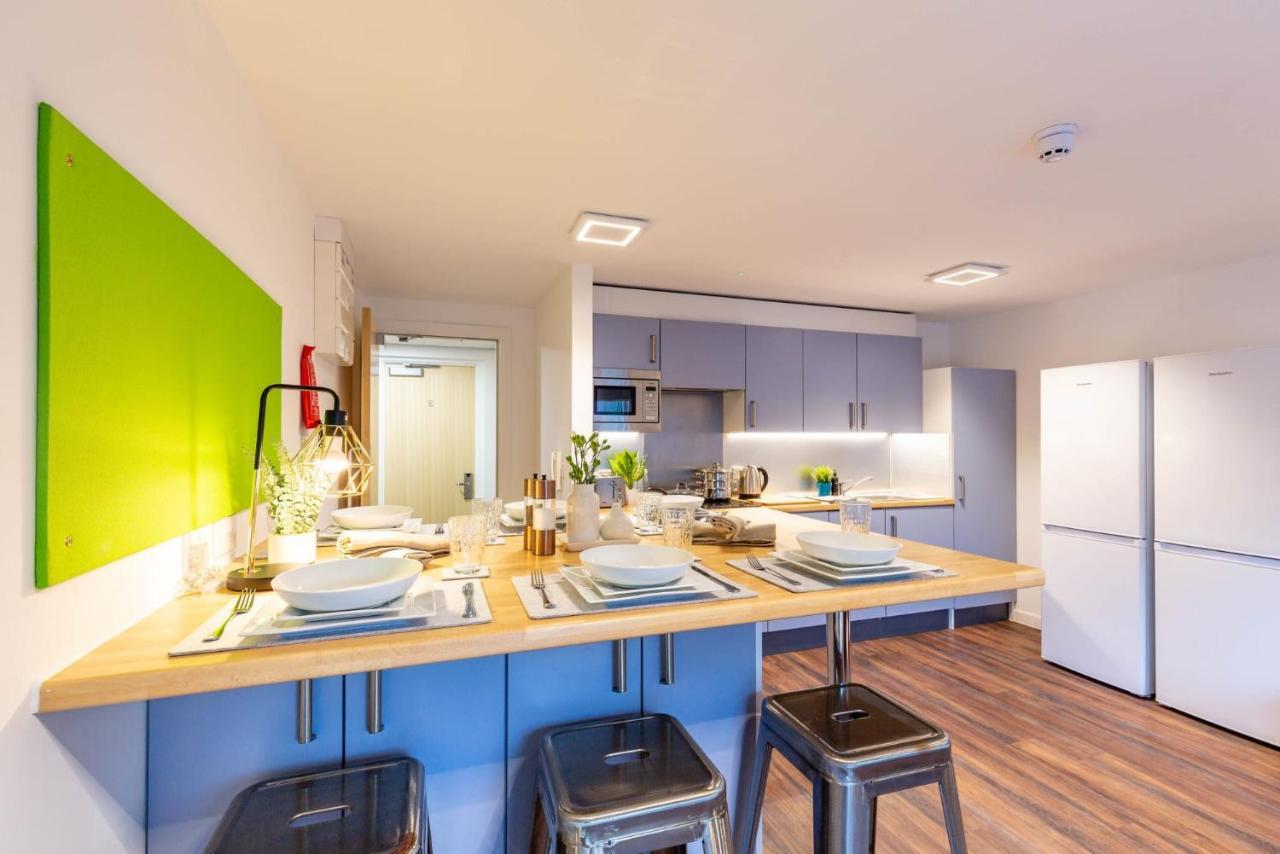 Ensuite Bedrooms With Shared Kitchen At Hollingbury House In Hove Exteriér fotografie